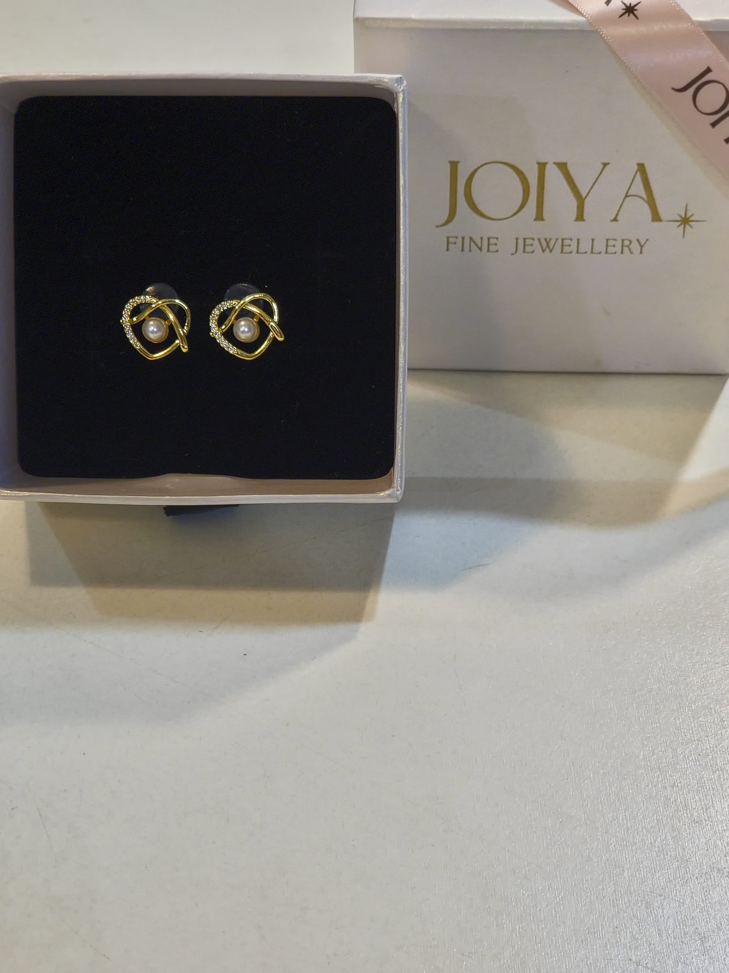 Luxe Knot Pearl Studs