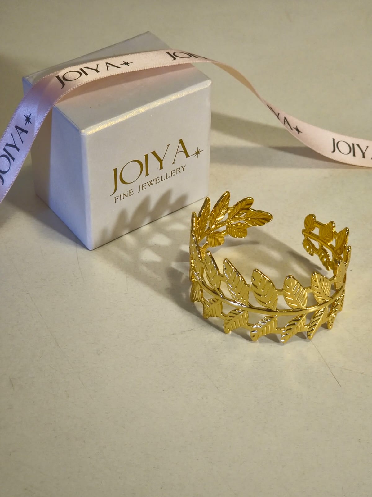 Golden Laurel Leaf Cuff
