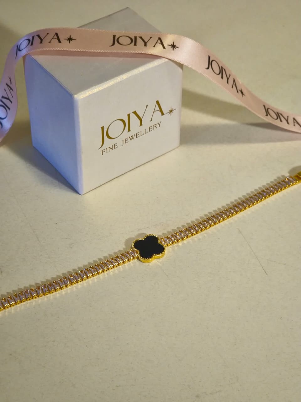 Clover Bracelet.