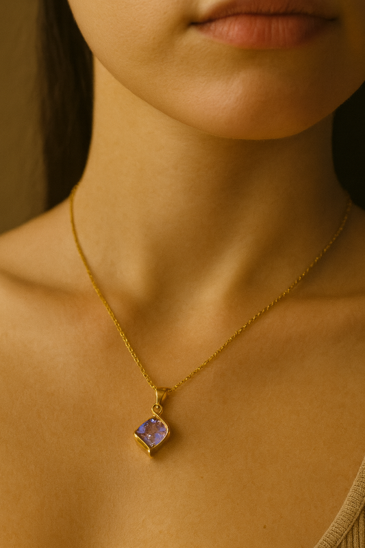 Amethyst Glow Pendant