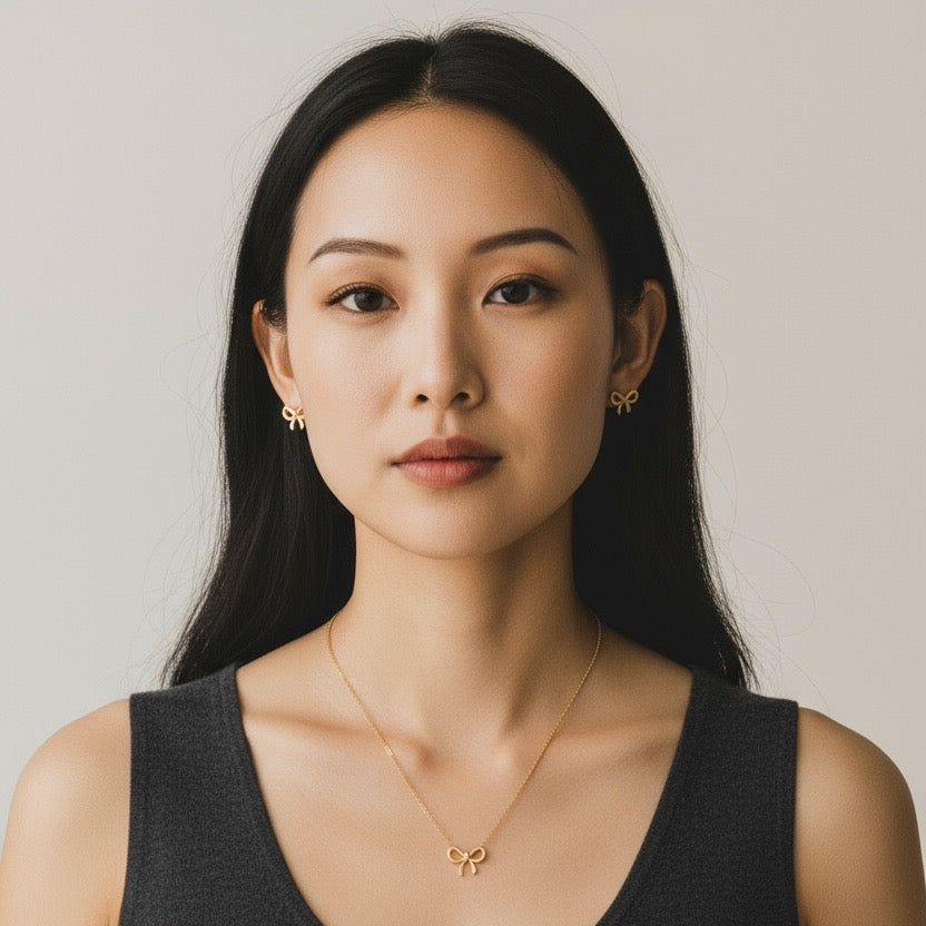 Elegant Bow Necklace & Stud Set